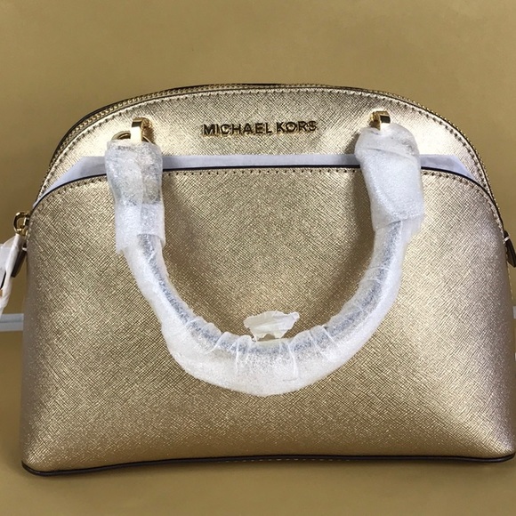 Michael Kors Emmy Pale Gold Small Dome Leather - Picture 3 of 7